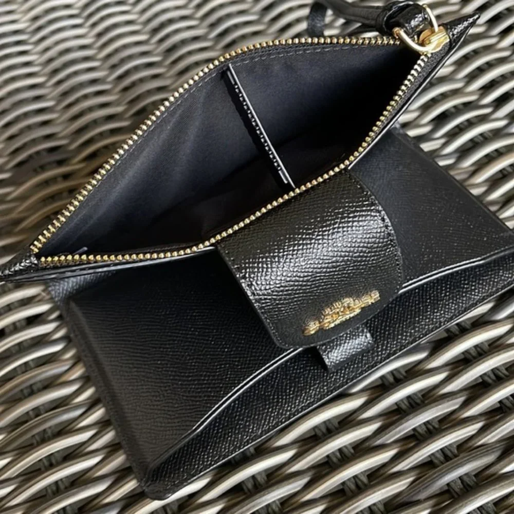 Coach Tech Wallet Black NWT - Picture 9 of 15